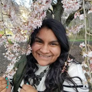 Meet your Posher, Angie